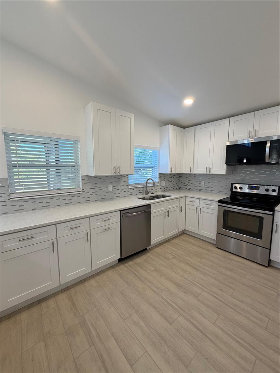 7235 HUNTERDON DR, ORLANDO, FL, 32835