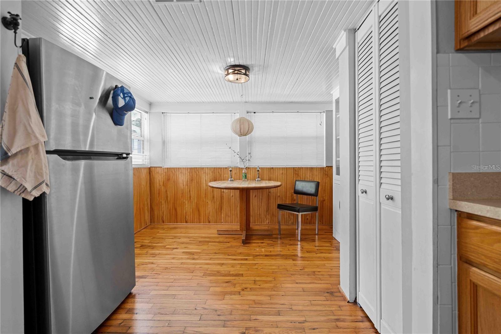 716 NE 10TH AVE, GAINESVILLE, FL, 32601