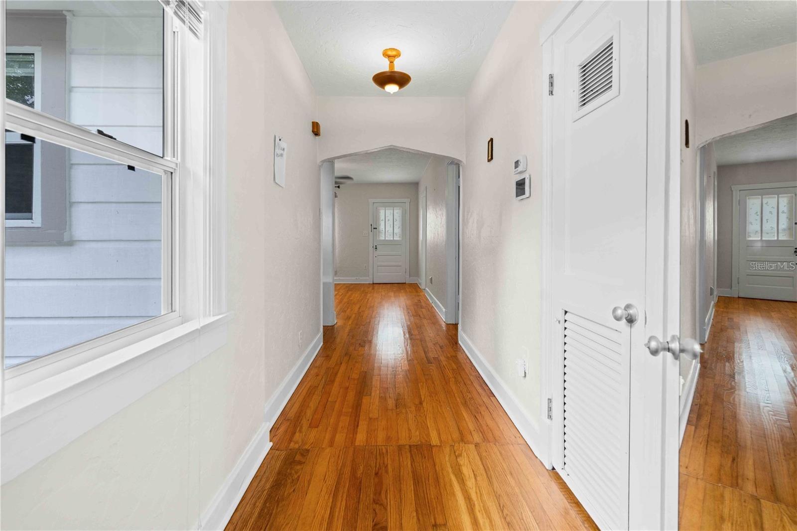 716 NE 10TH AVE, GAINESVILLE, FL, 32601