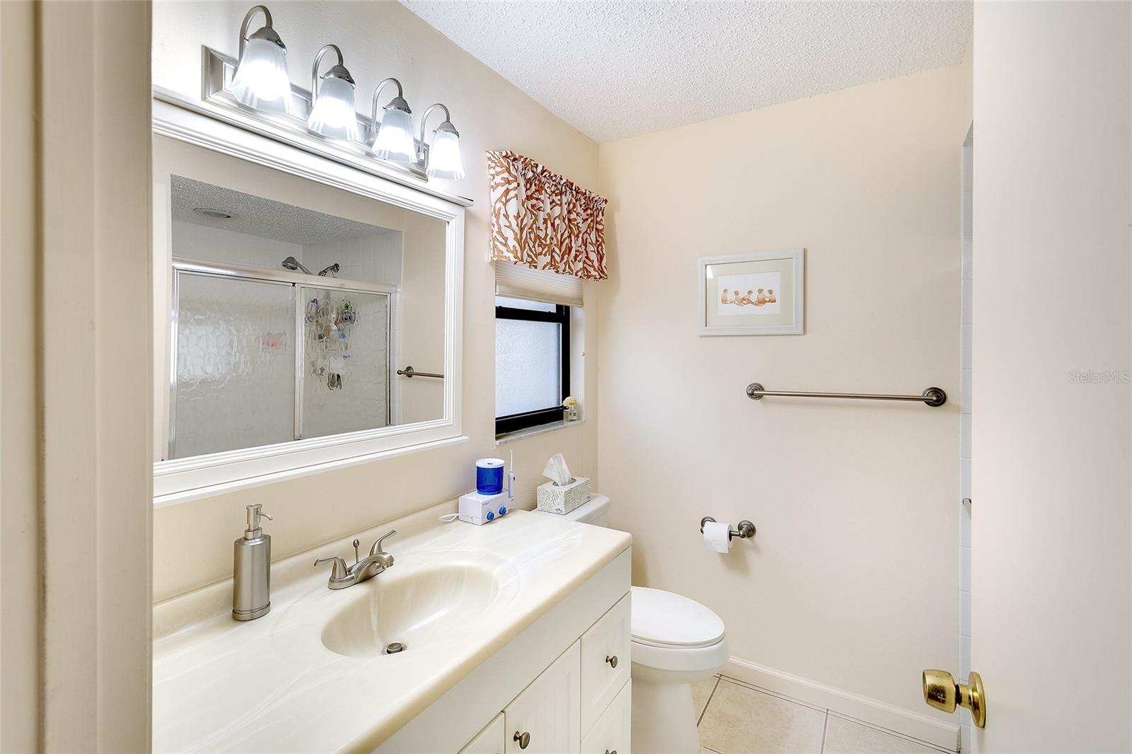 6004 VIVIENDA DR #8, BRADENTON, FL, 34207
