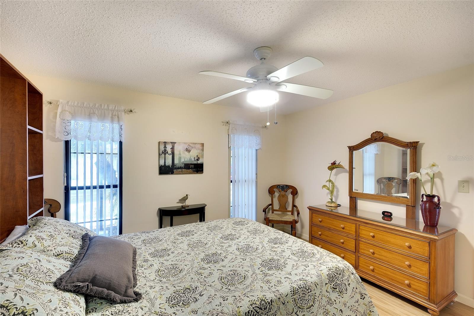 6004 VIVIENDA DR #8, BRADENTON, FL, 34207