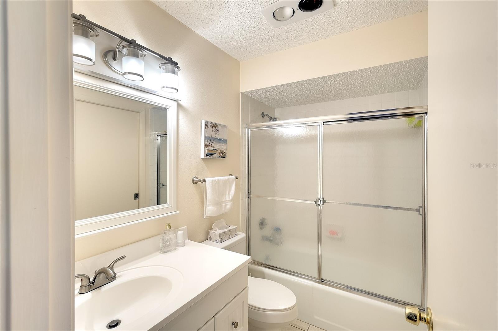 6004 VIVIENDA DR #8, BRADENTON, FL, 34207