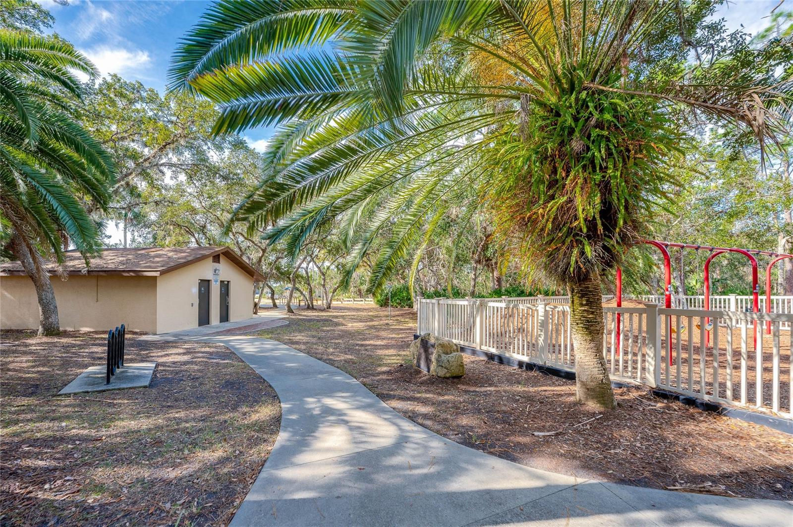 609 ANDREWS ST, ORMOND BEACH, FL, 32174