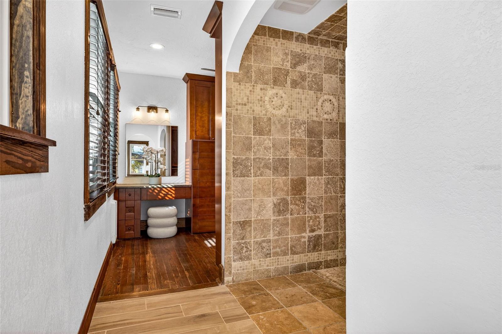 236 SAN SALVADOR DR, DUNEDIN, FL, 34698