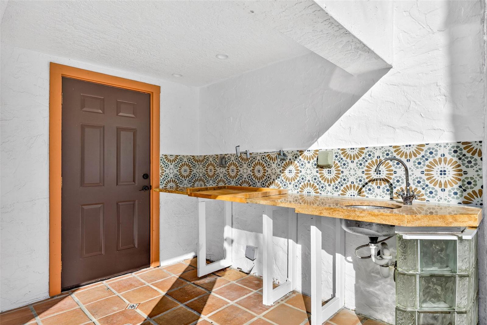 236 SAN SALVADOR DR, DUNEDIN, FL, 34698