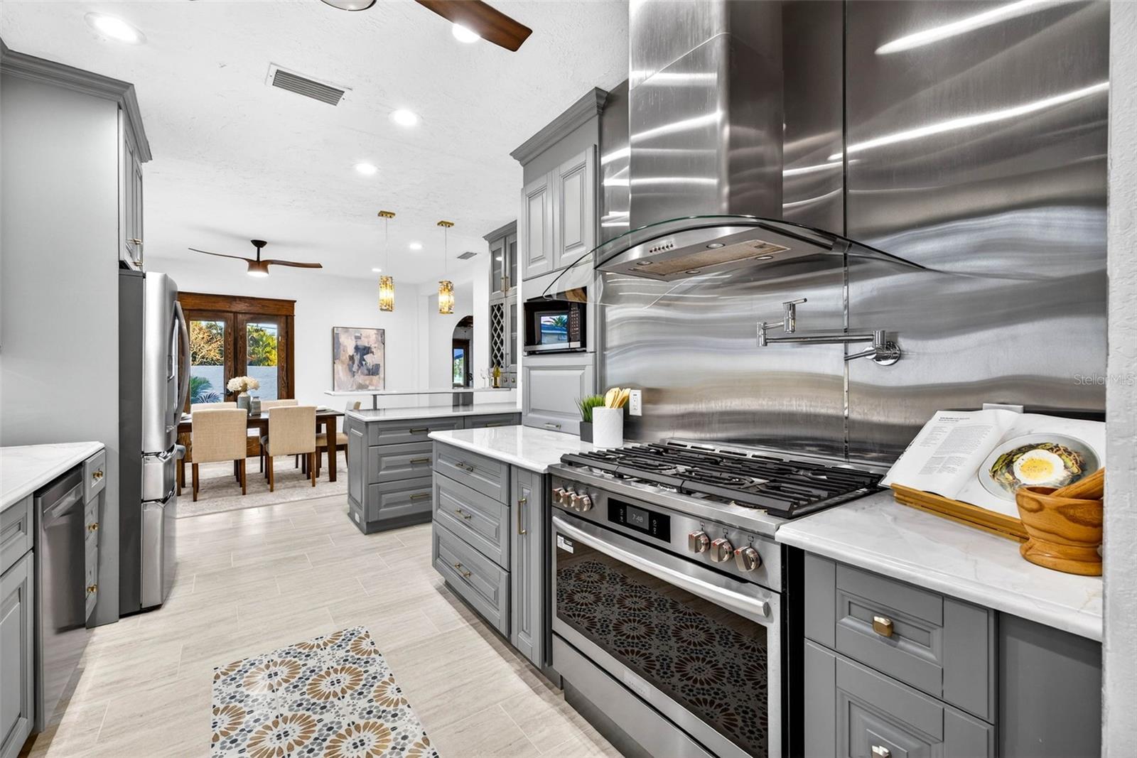 236 SAN SALVADOR DR, DUNEDIN, FL, 34698