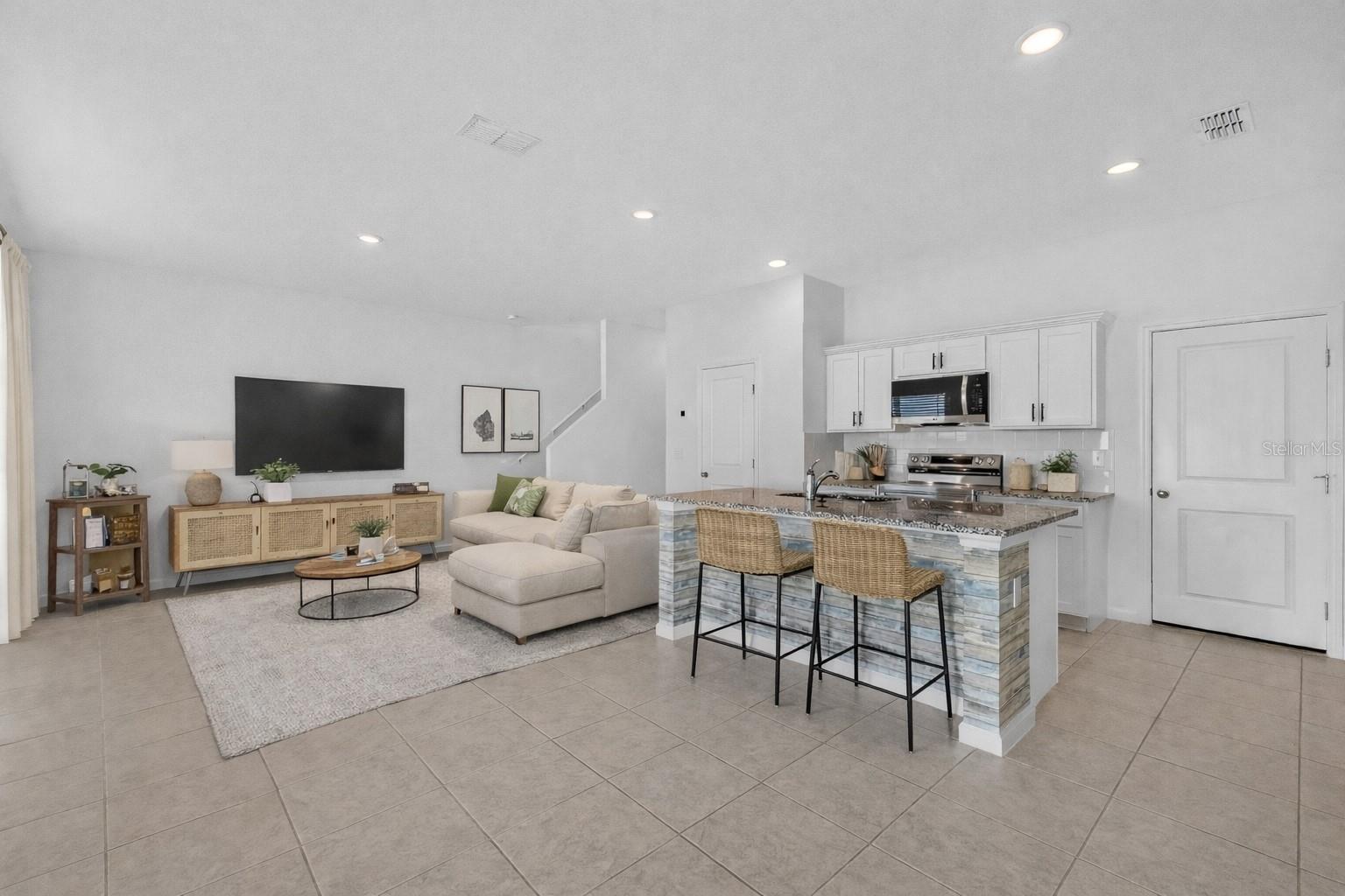 2216 BEAR PEAK RD, MINNEOLA, FL, 34715