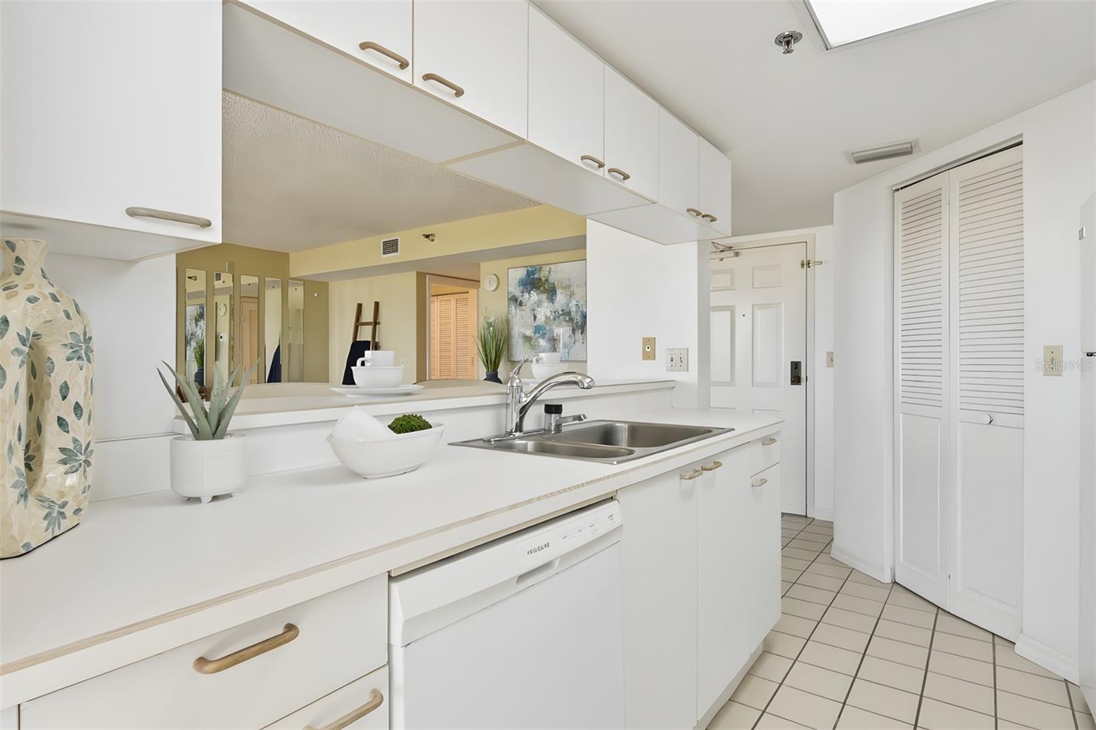 2917 S ATLANTIC AVE #1101, DAYTONA BEACH SHORES, FL, 32118