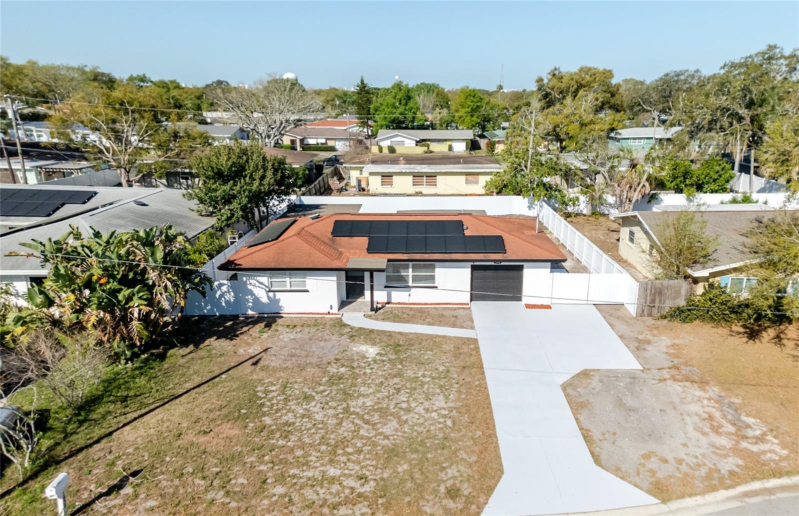 1832 GREENHILL DR, CLEARWATER, FL, 33755