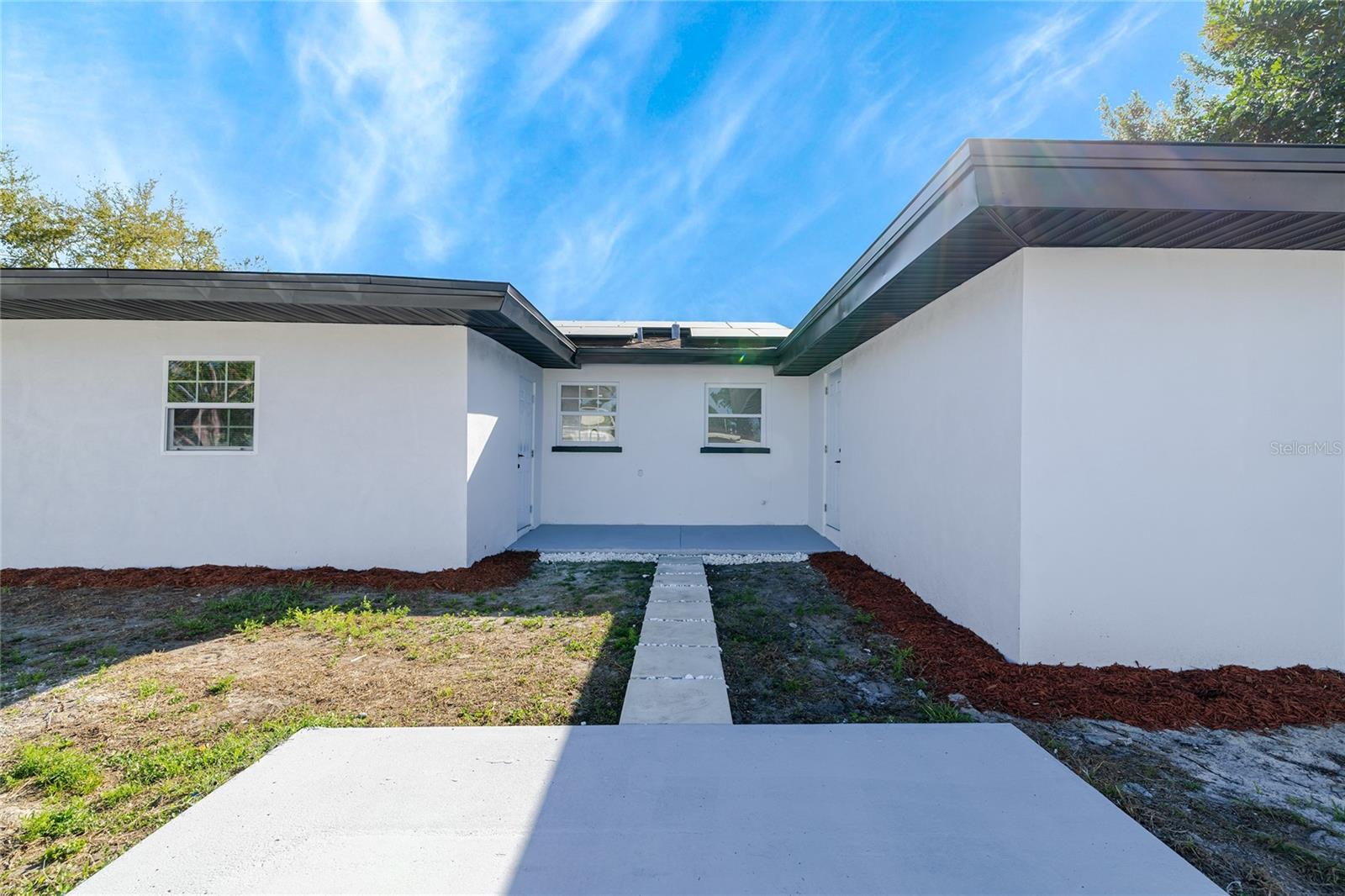 1832 GREENHILL DR, CLEARWATER, FL, 33755