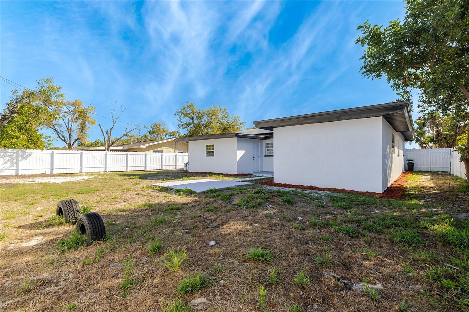 1832 GREENHILL DR, CLEARWATER, FL, 33755