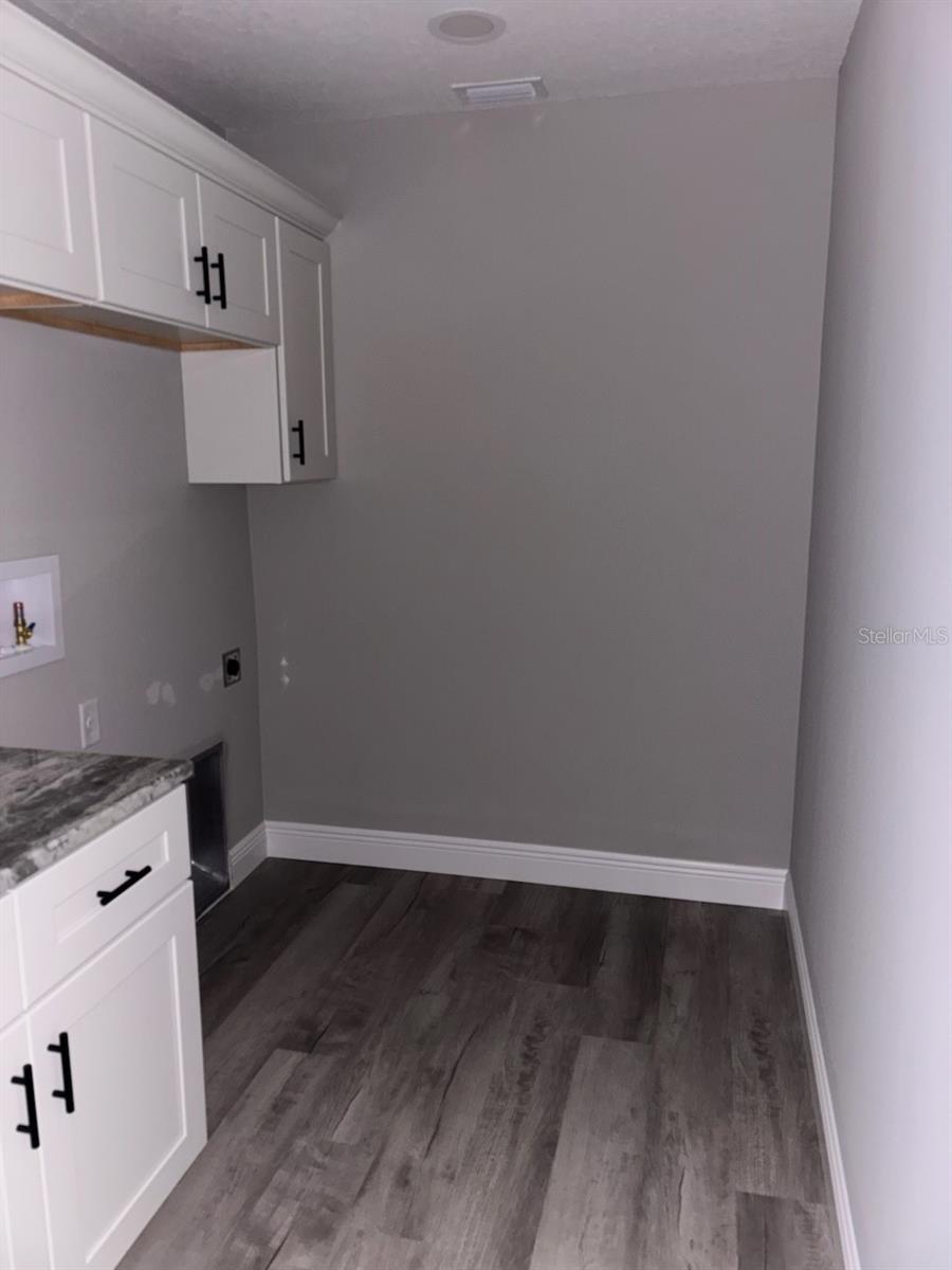 9179 N COMMODORE DR, DUNNELLON, FL, 34434