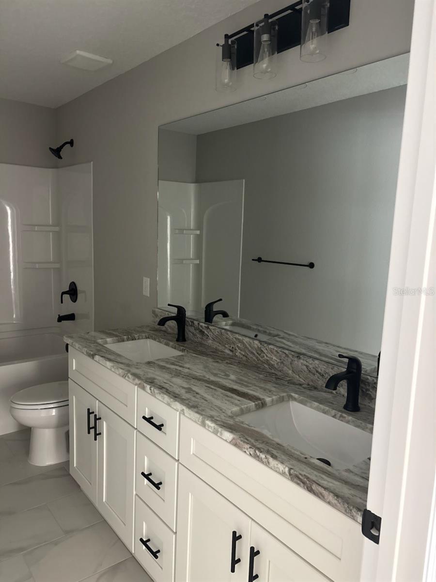 9179 N COMMODORE DR, DUNNELLON, FL, 34434