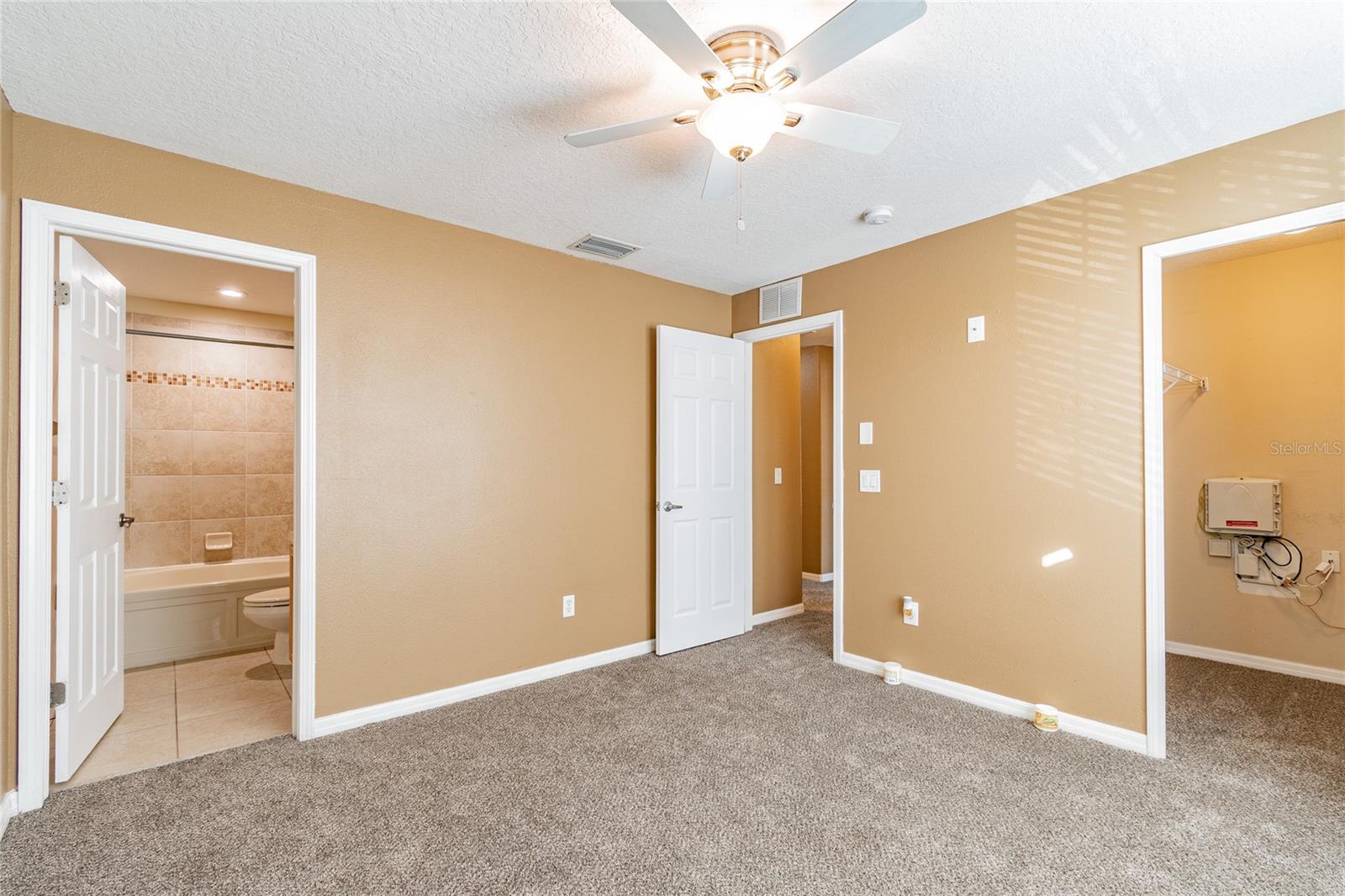 6246 MAISIE RD, ZEPHYRHILLS, FL, 33542