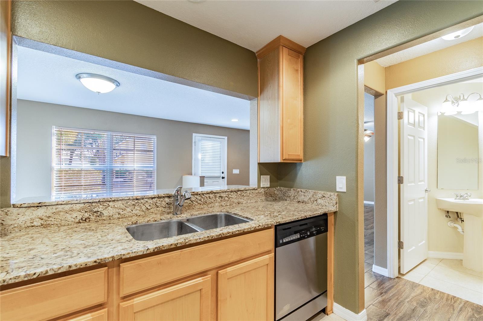 6246 MAISIE RD, ZEPHYRHILLS, FL, 33542