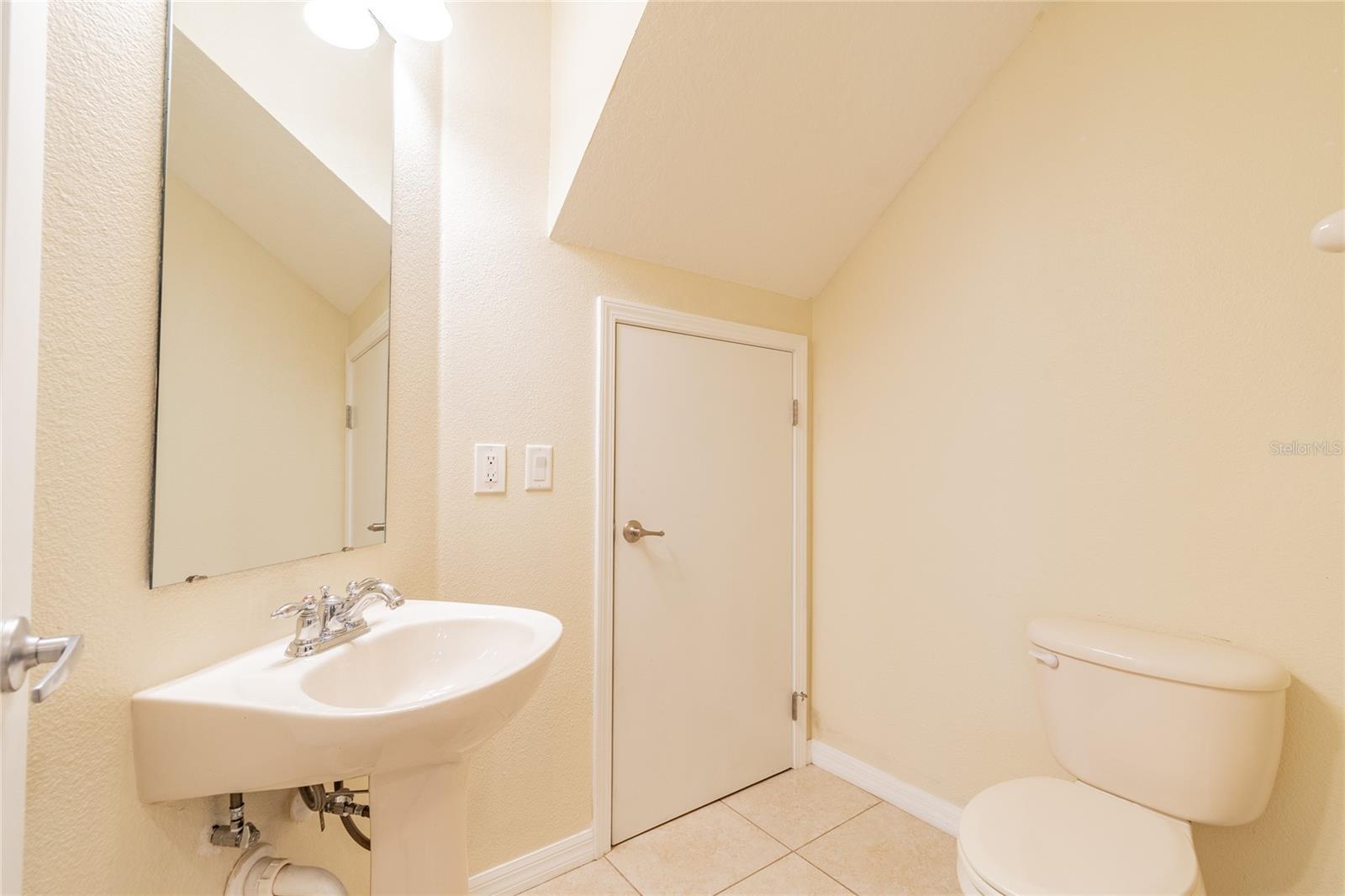 6246 MAISIE RD, ZEPHYRHILLS, FL, 33542