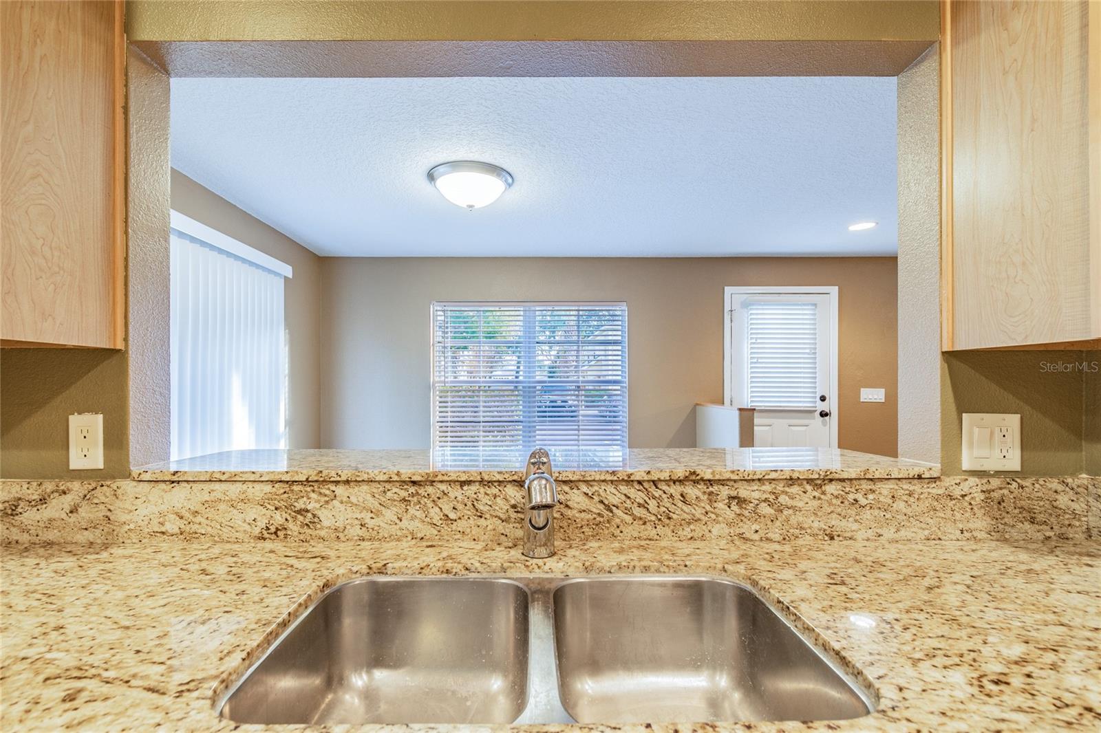 6246 MAISIE RD, ZEPHYRHILLS, FL, 33542