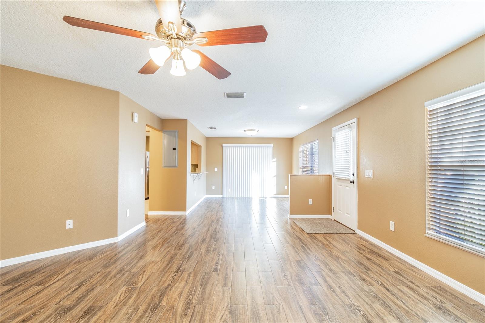 6246 MAISIE RD, ZEPHYRHILLS, FL, 33542