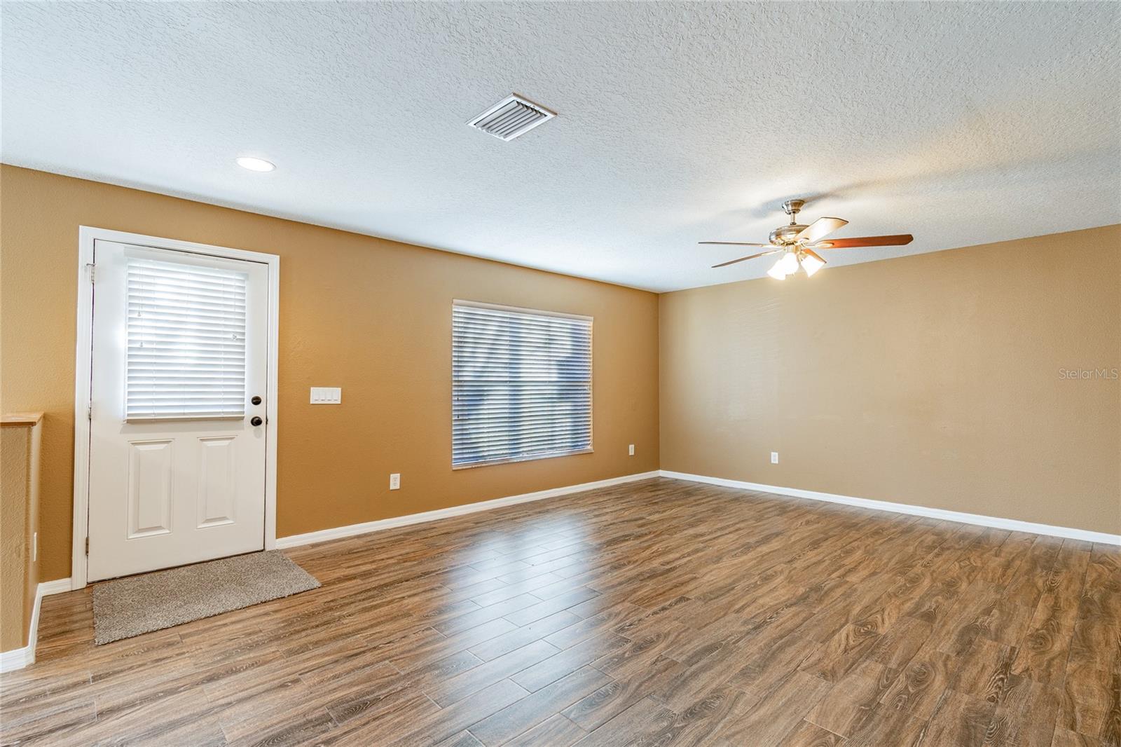 6246 MAISIE RD, ZEPHYRHILLS, FL, 33542