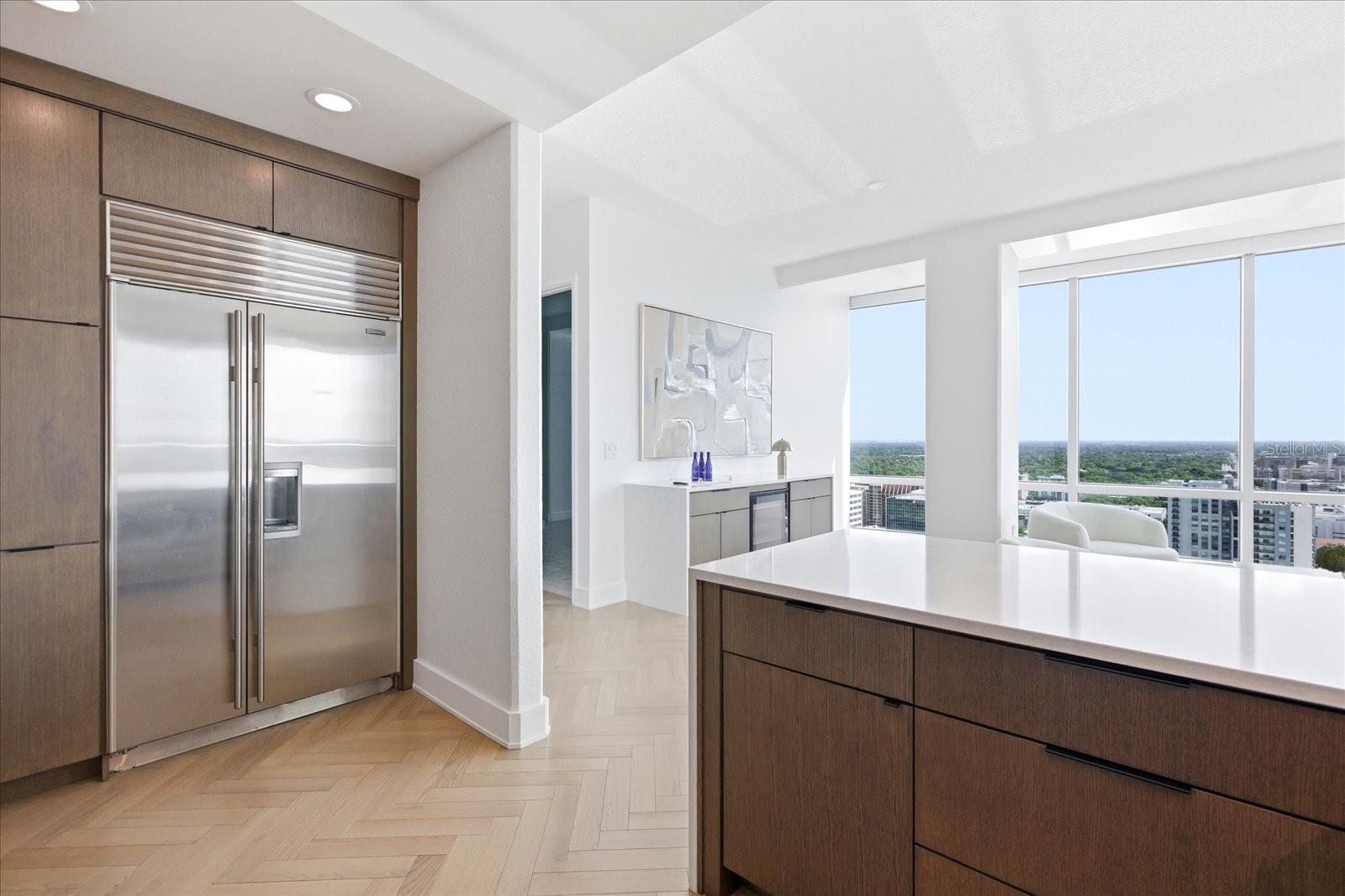 150 E ROBINSON ST #30C-2, ORLANDO, FL, 32801