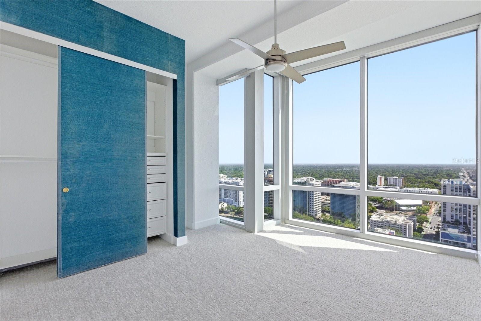 150 E ROBINSON ST #30C-2, ORLANDO, FL, 32801