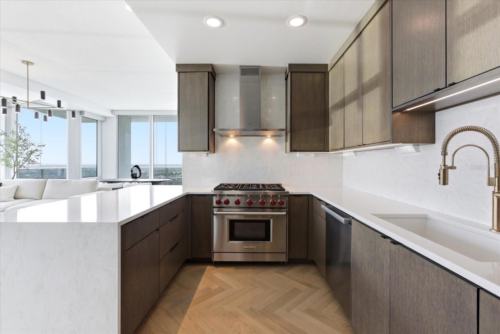 150 E ROBINSON ST #30C-2, ORLANDO, FL, 32801