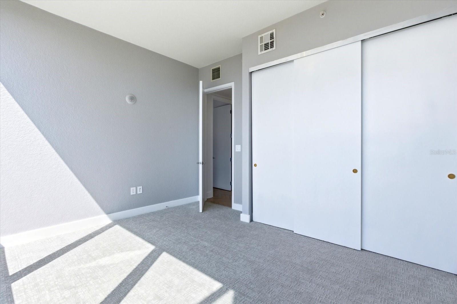 150 E ROBINSON ST #30C-2, ORLANDO, FL, 32801