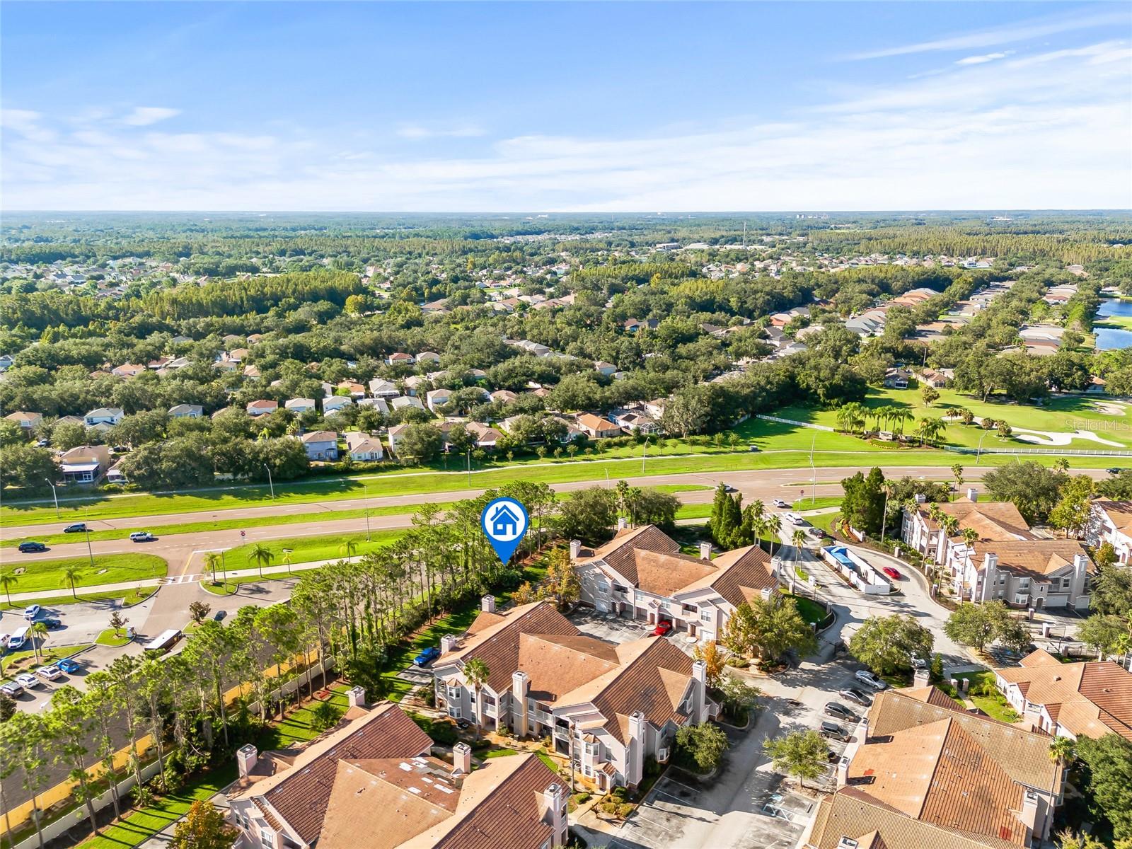 18006 VILLA CREEK DR, TAMPA, FL, 33647