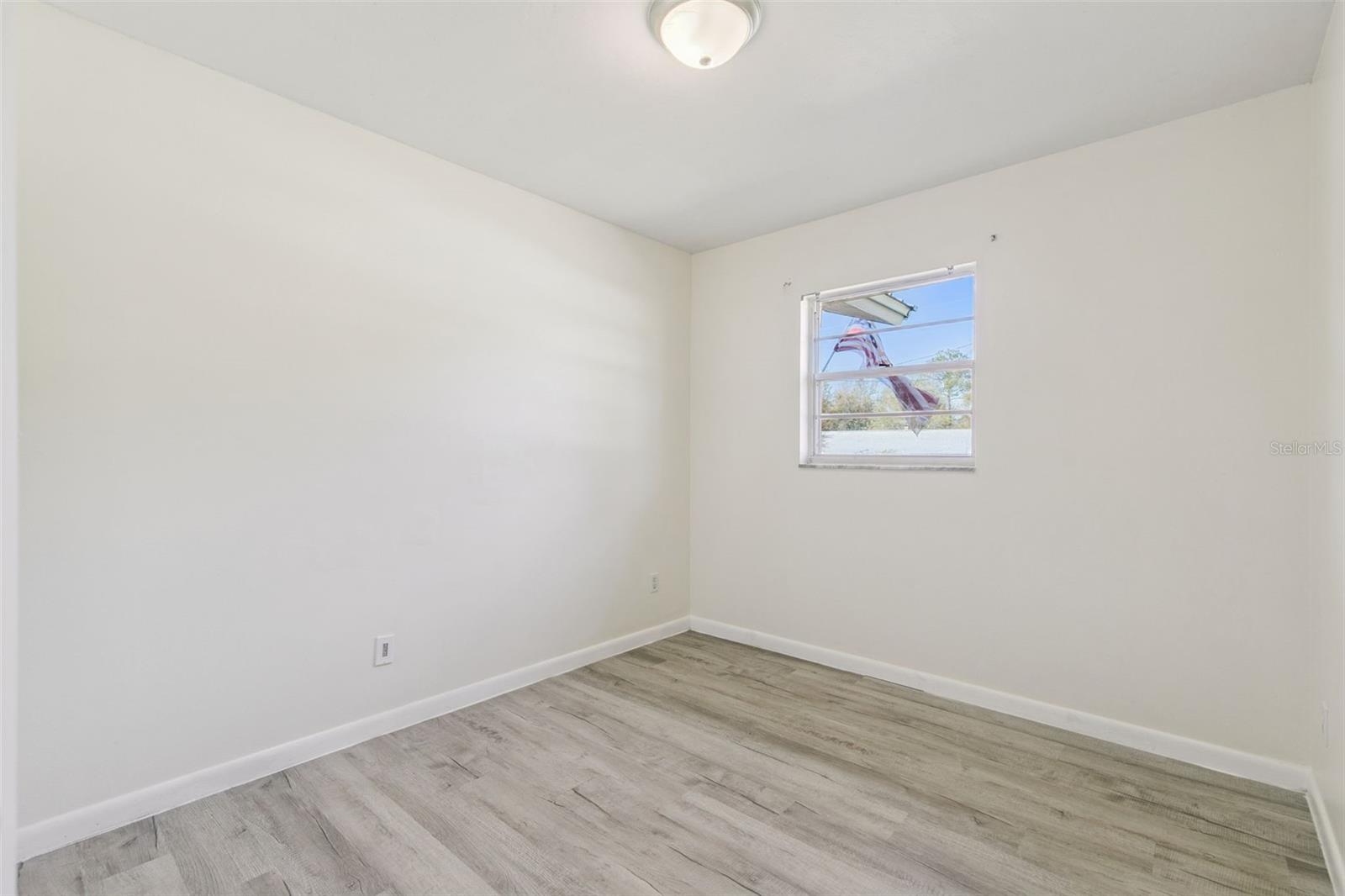 111 AMIGOS RD, DEBARY, FL, 32713