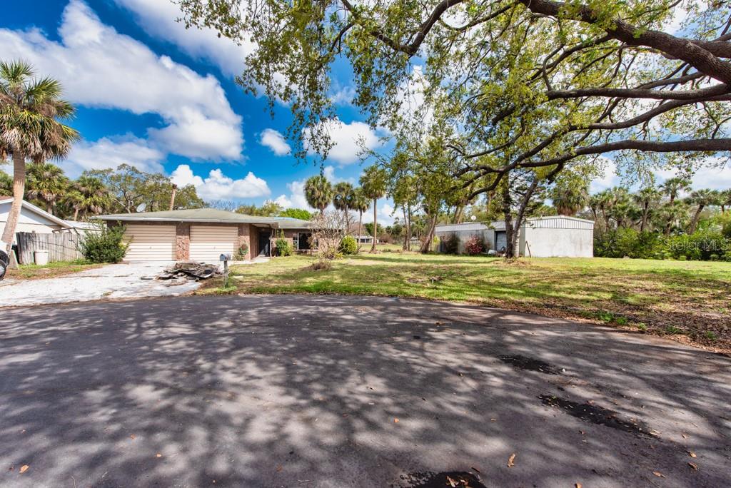 8848 W MILLPOINT RD, RIVERVIEW, FL, 33578