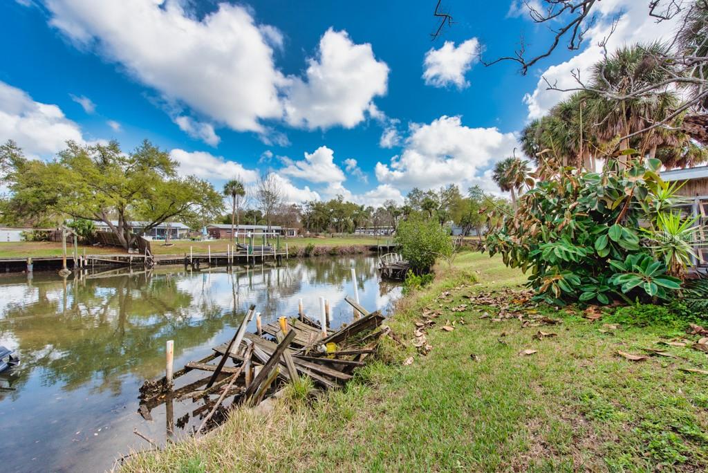 8848 W MILLPOINT RD, RIVERVIEW, FL, 33578