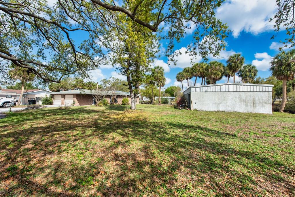 8848 W MILLPOINT RD, RIVERVIEW, FL, 33578