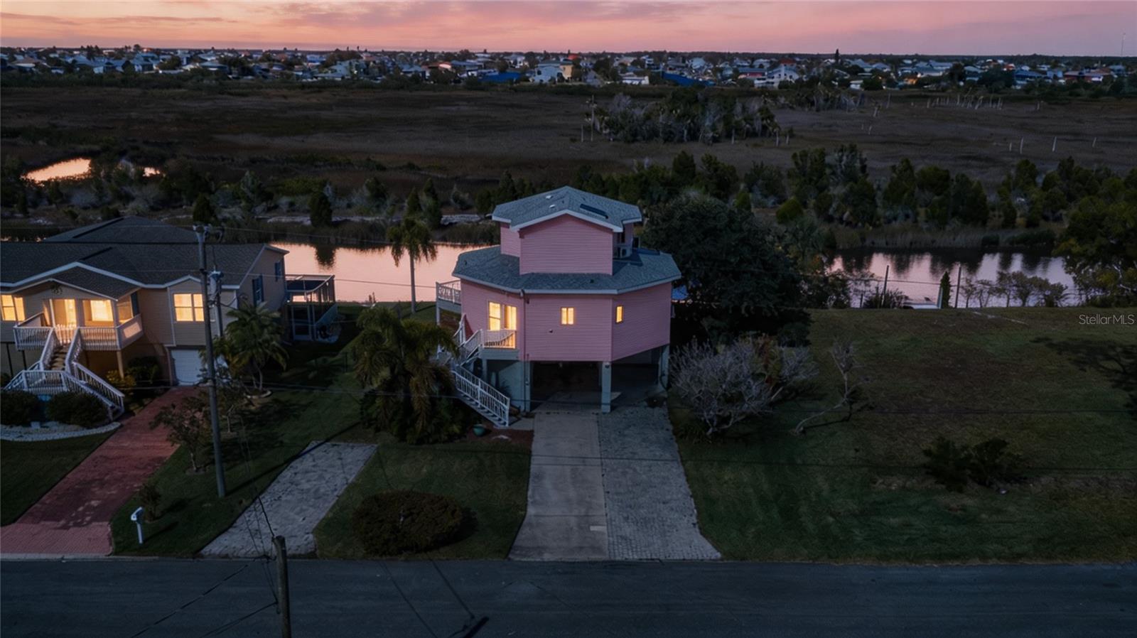 3460 CRAPE MYRTLE DR, HERNANDO BEACH, FL, 34607