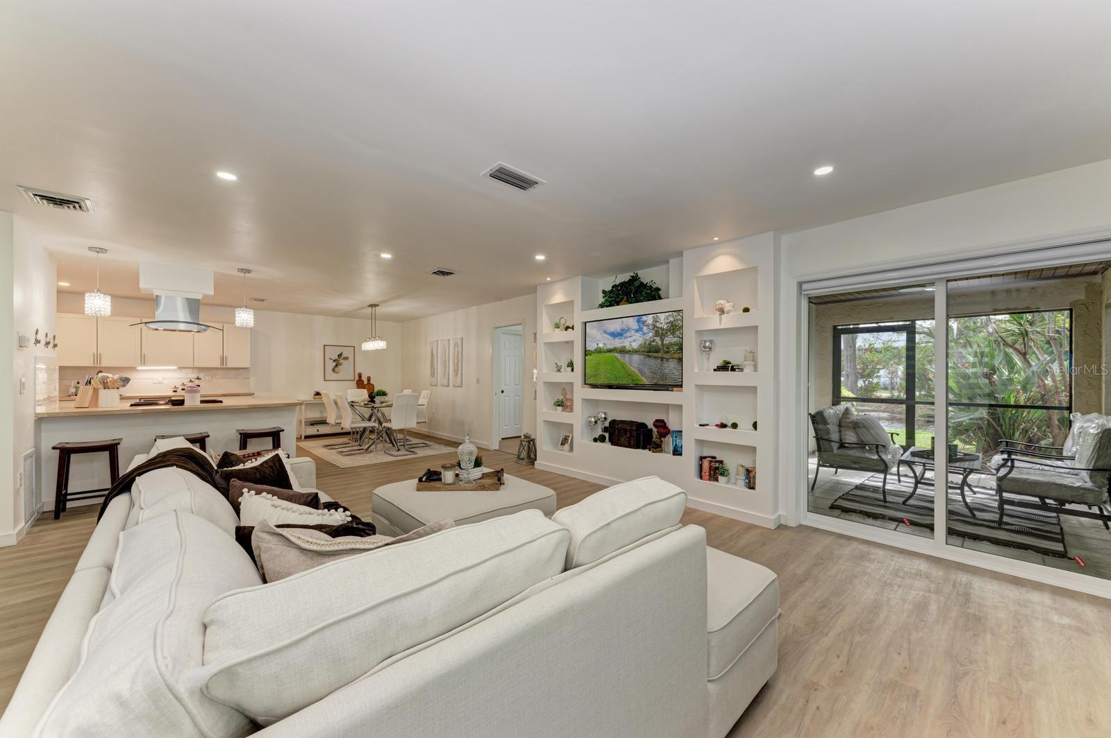 3316 VIVIENDA BLVD, BRADENTON, FL, 34207