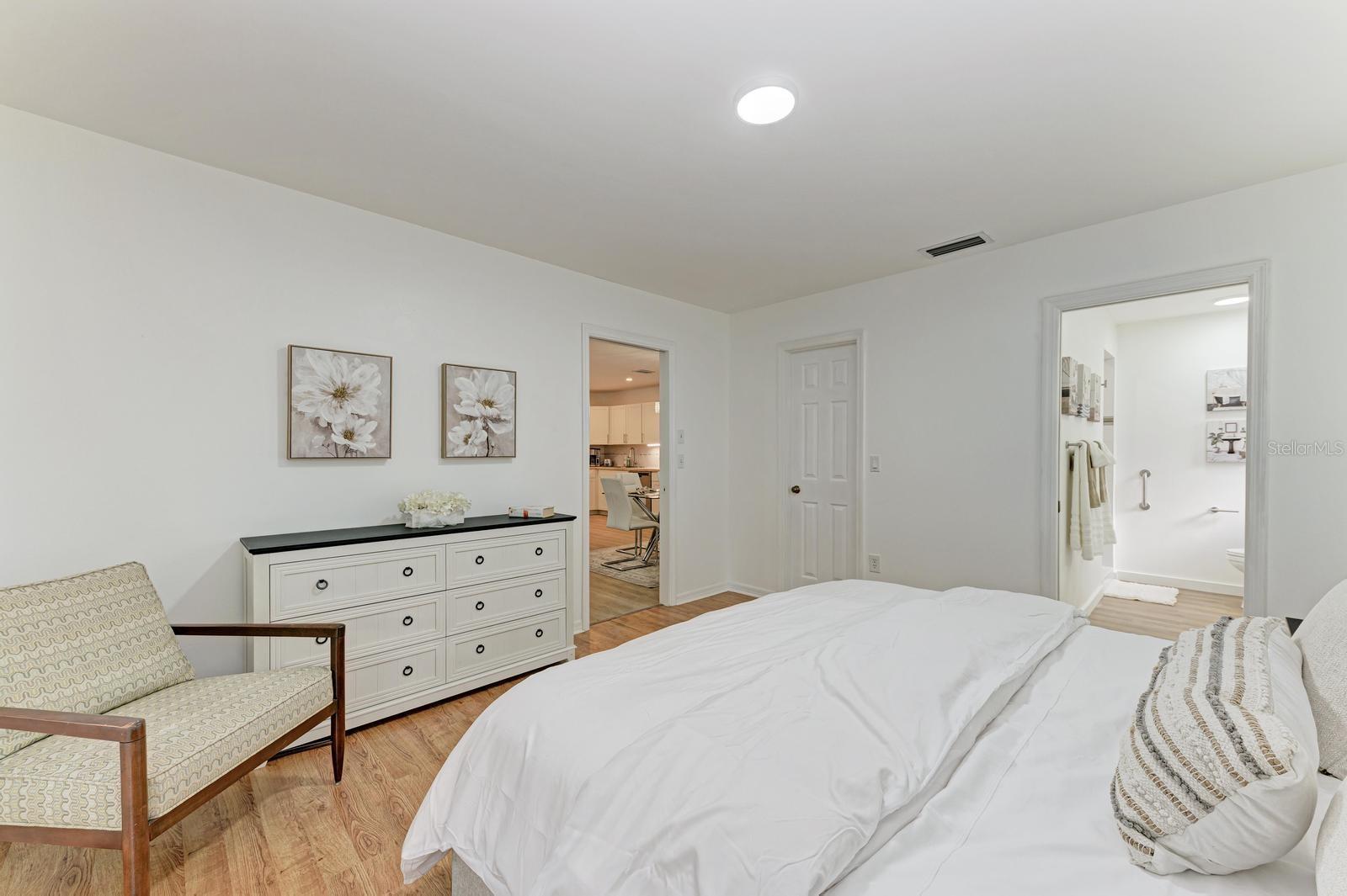 3316 VIVIENDA BLVD, BRADENTON, FL, 34207