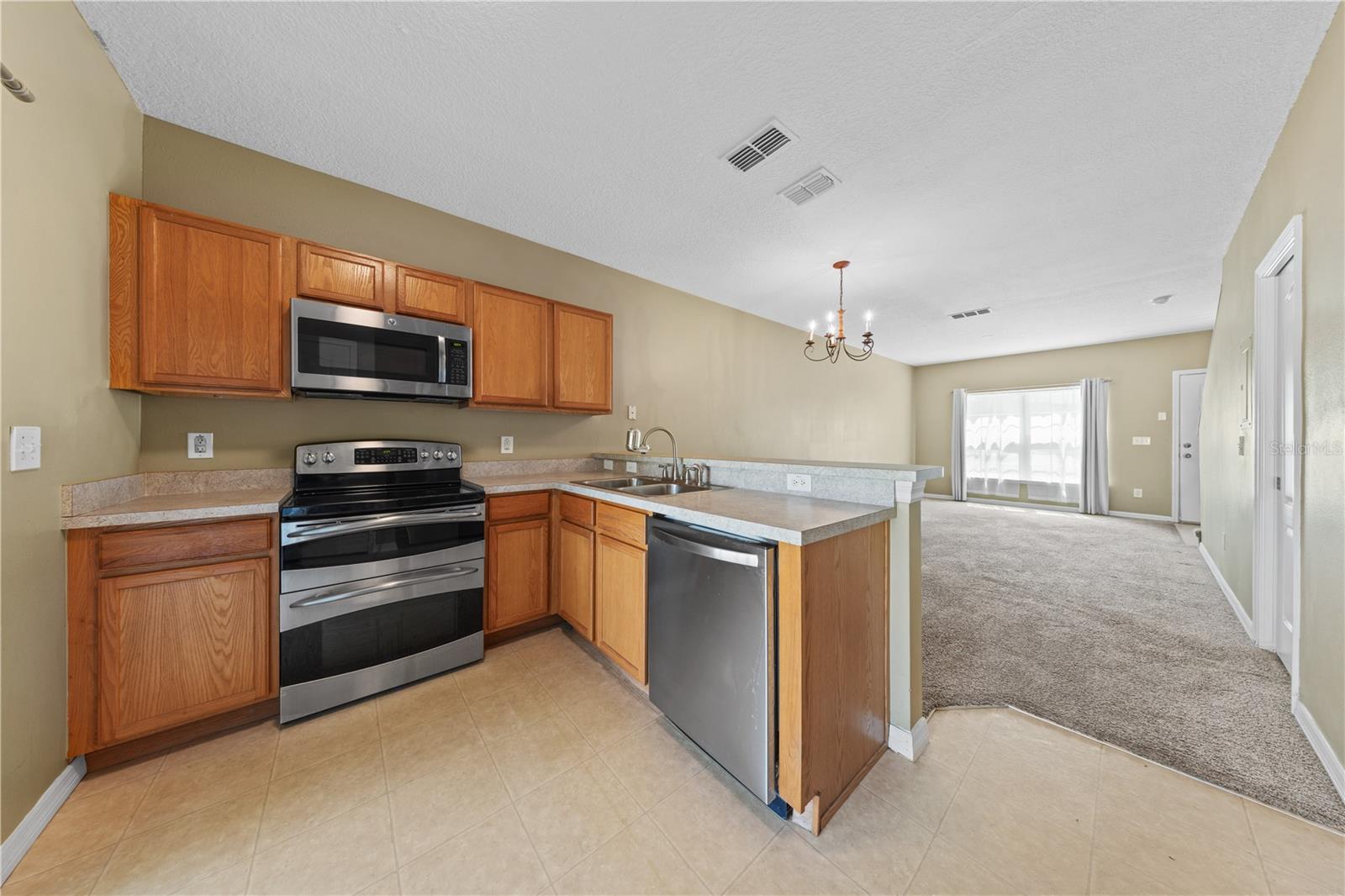 122 WILTON CIR, SANFORD, FL, 32773