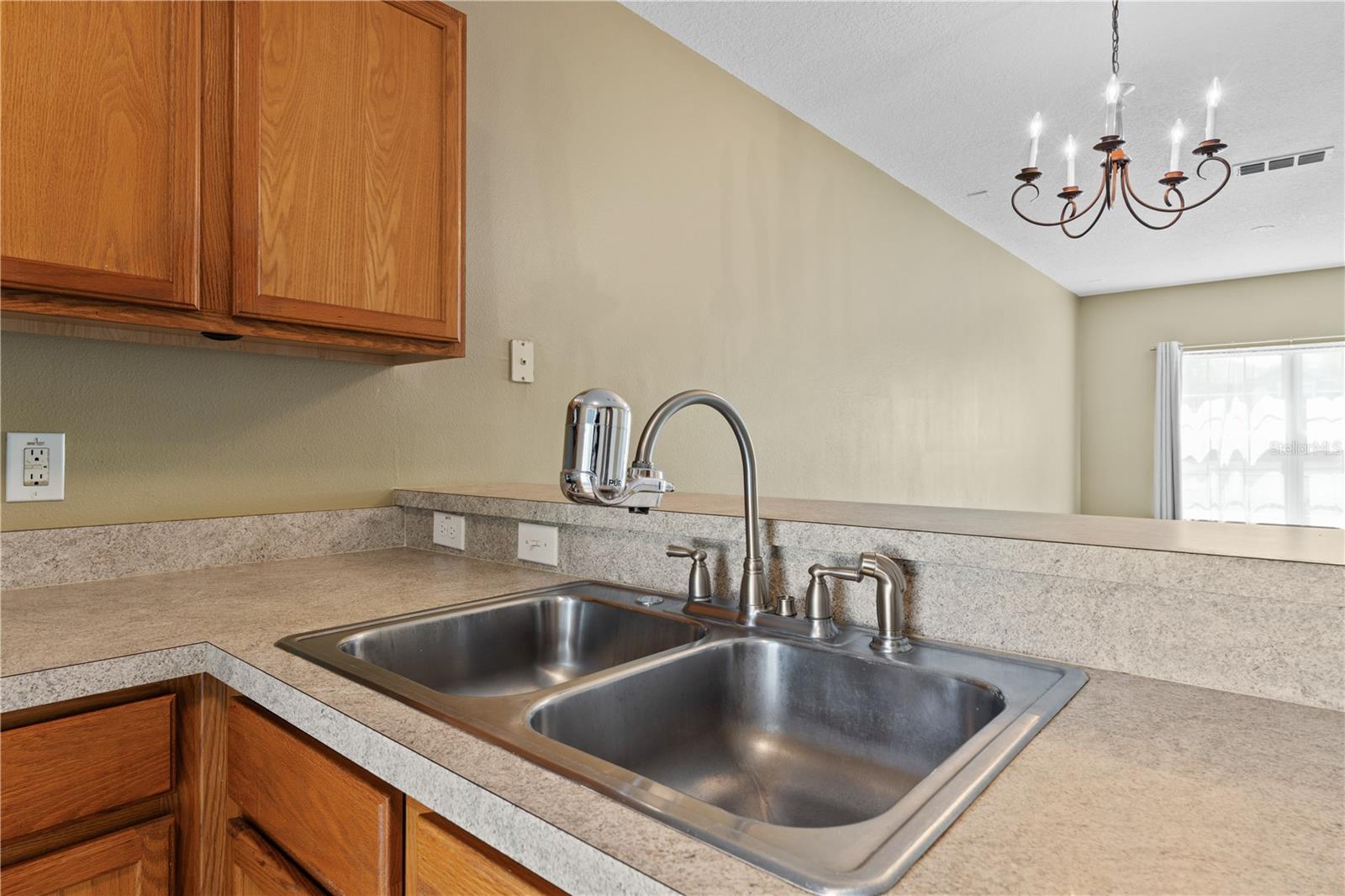 122 WILTON CIR, SANFORD, FL, 32773