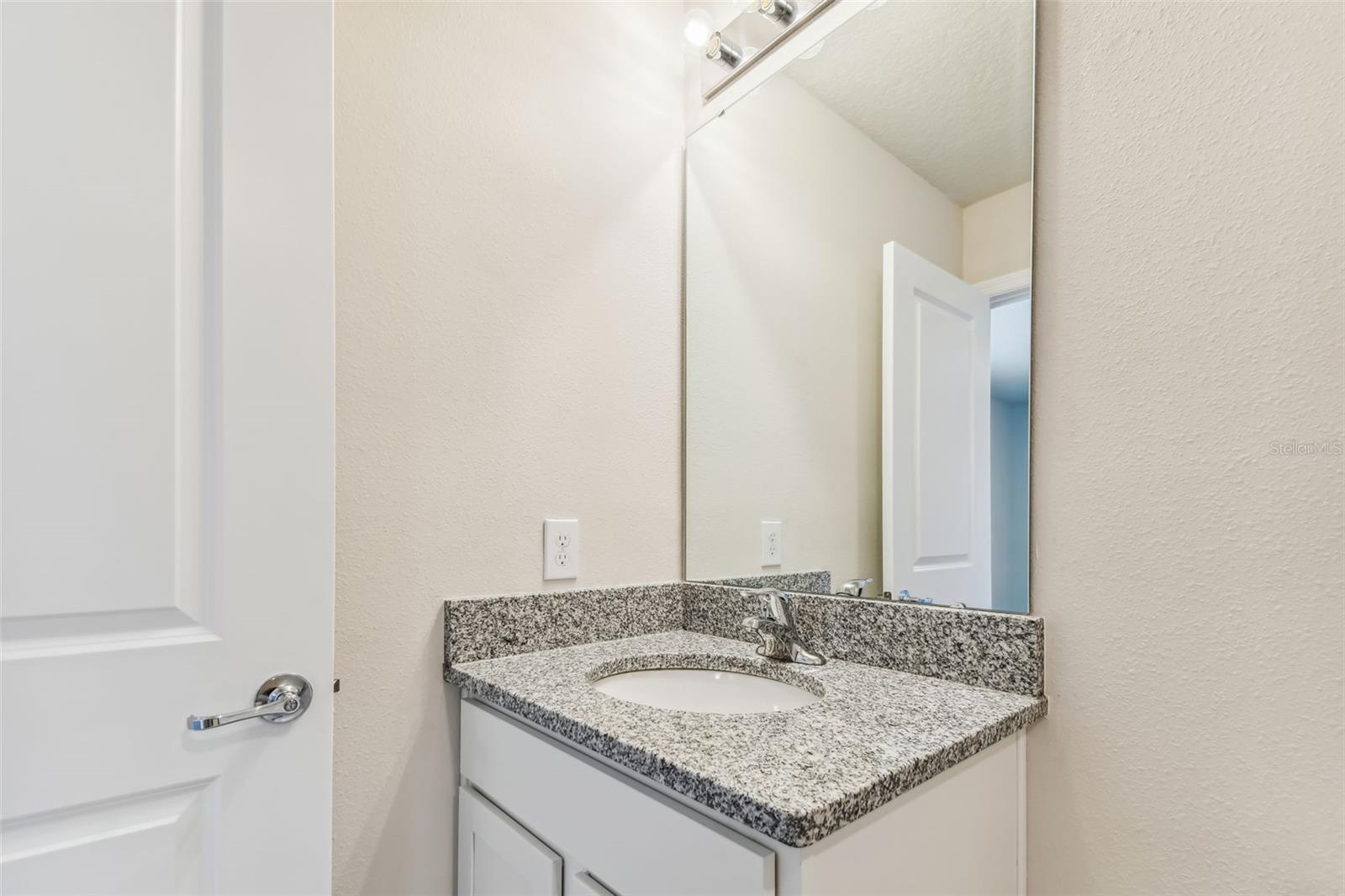 11239 SYCAMORE GLEN LOOP, THONOTOSASSA, FL, 33592