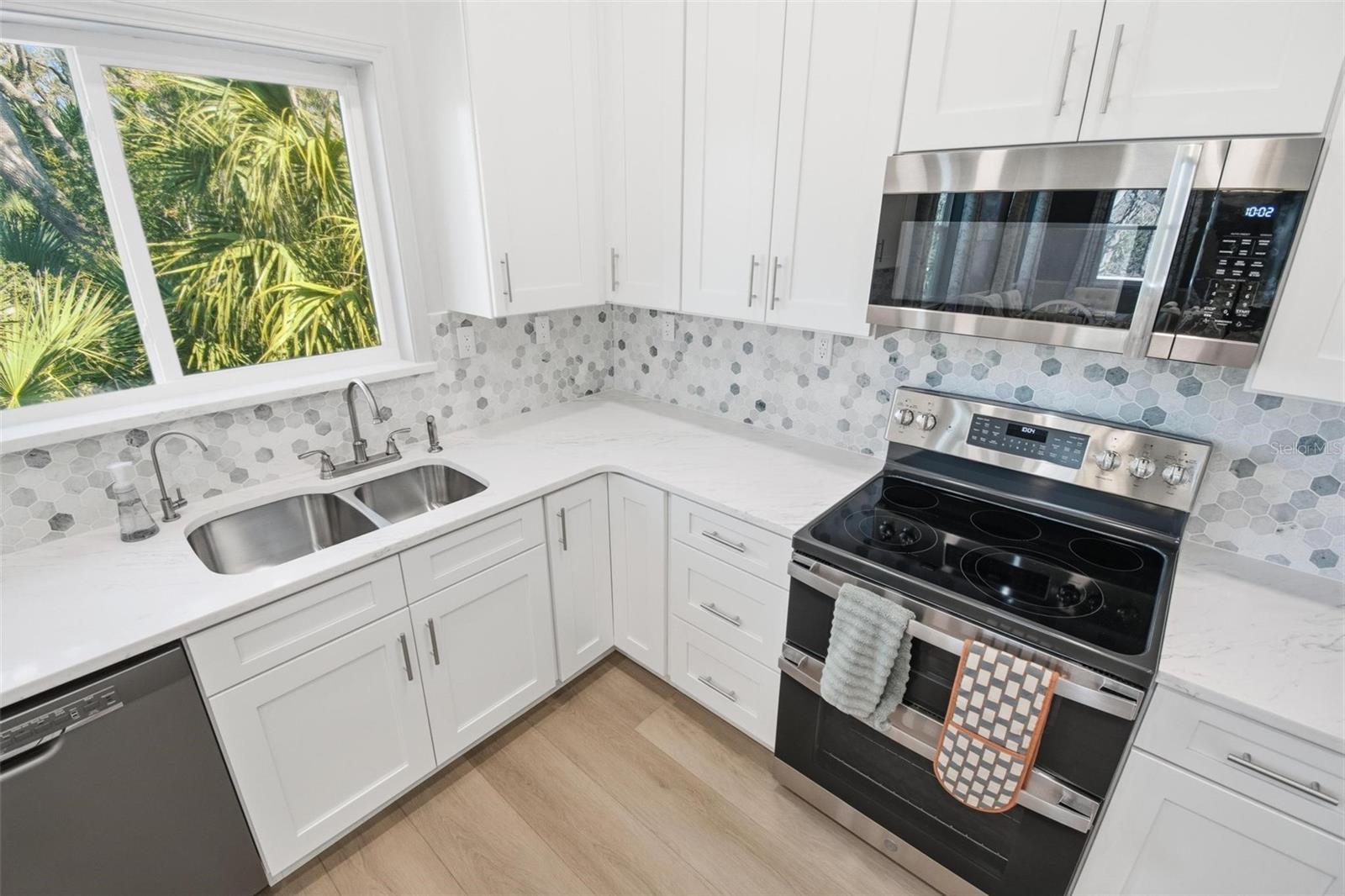 1232 S FLAGLER AVE, FLAGLER BEACH, FL, 32136