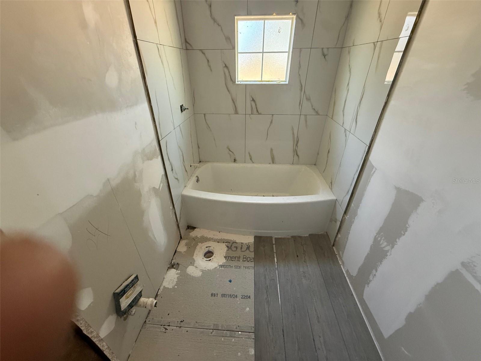 2432 CHASE AVE, SANFORD, FL, 32771