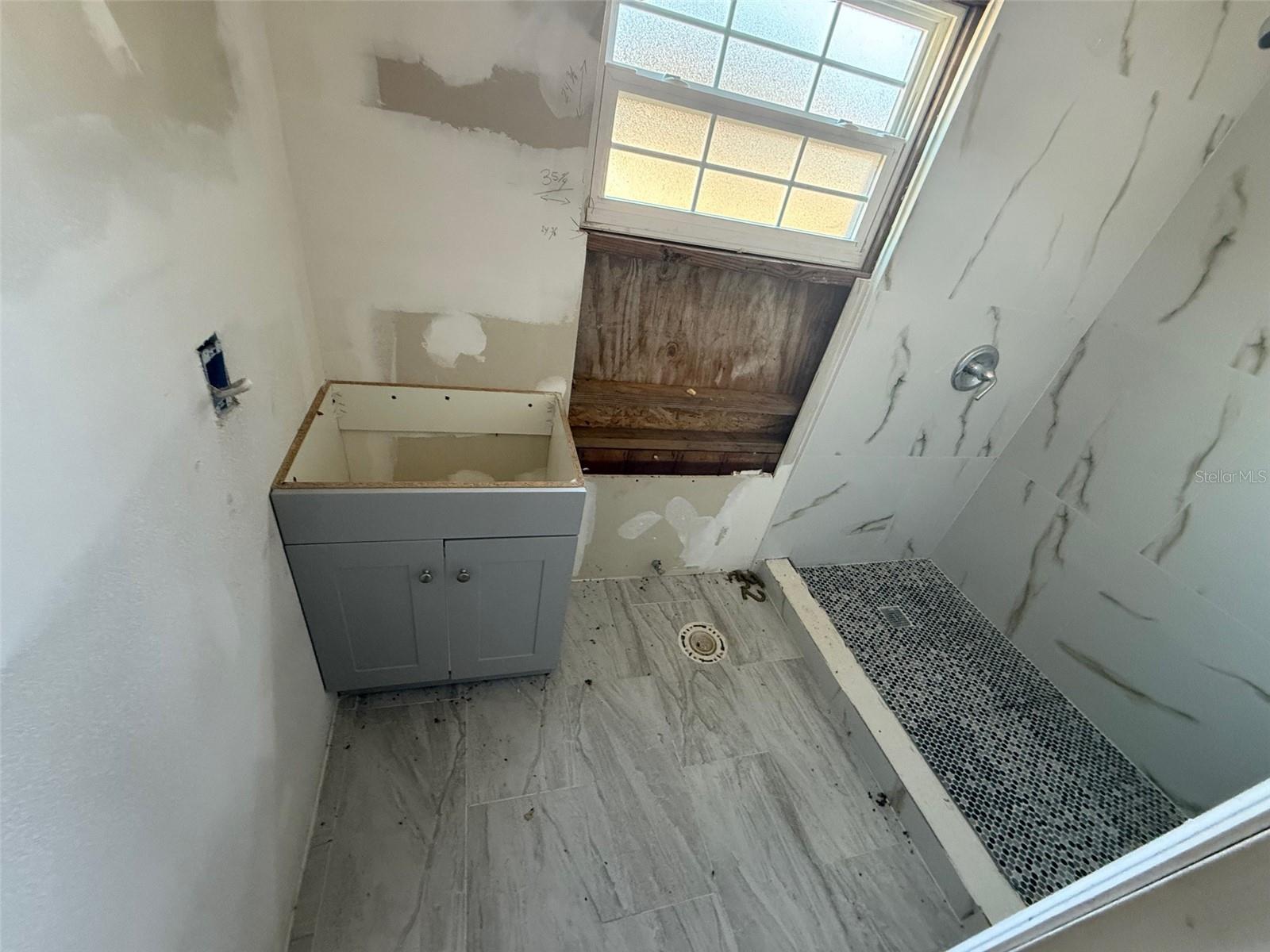 2432 CHASE AVE, SANFORD, FL, 32771