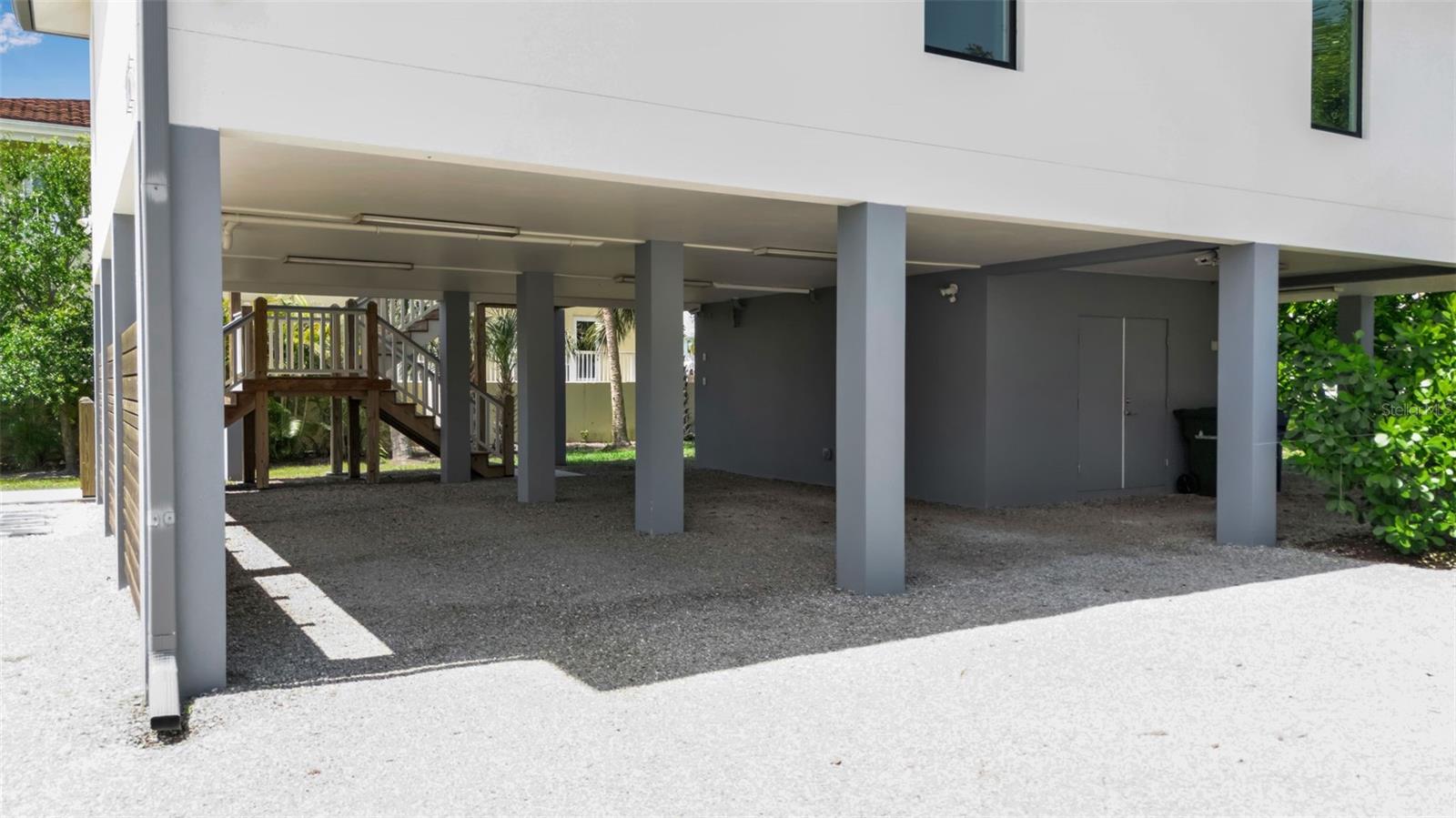 105 SHORE RD, NOKOMIS, FL, 34275