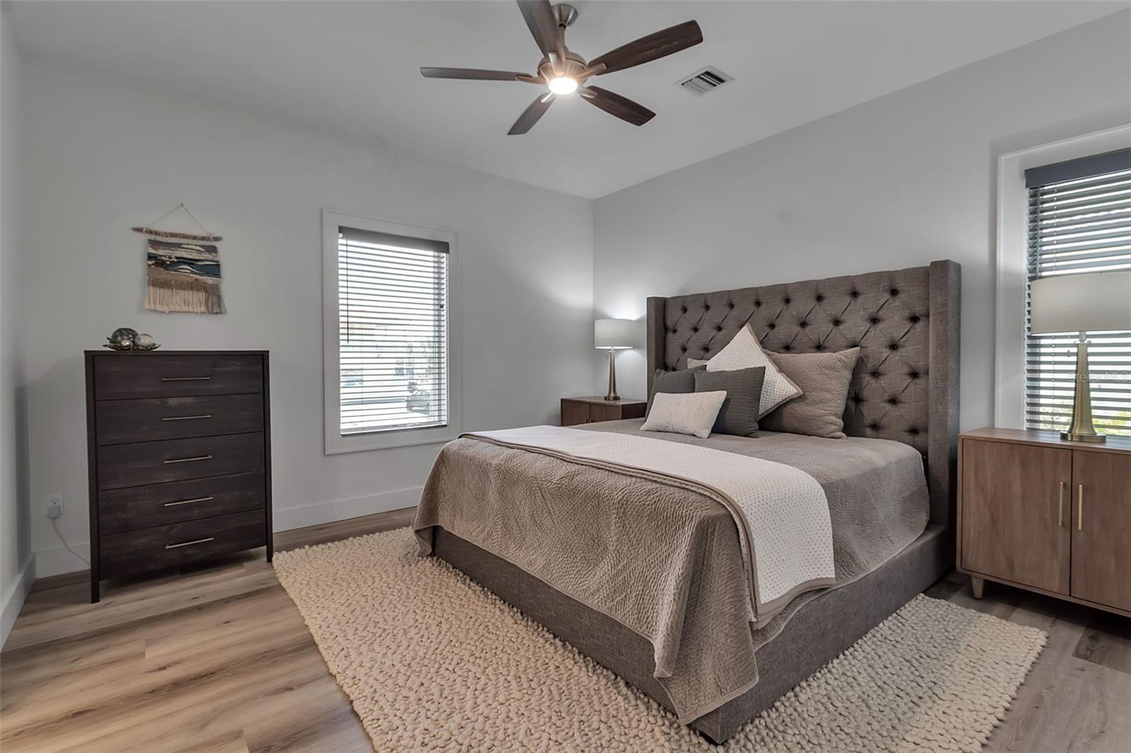 105 SHORE RD, NOKOMIS, FL, 34275