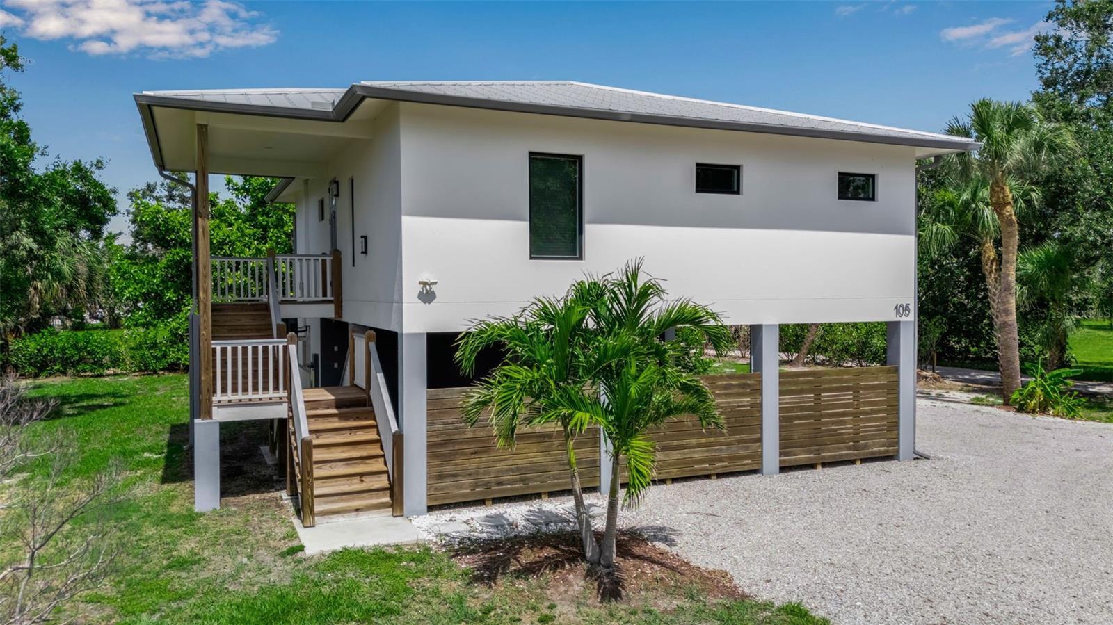 105 SHORE RD, NOKOMIS, FL, 34275