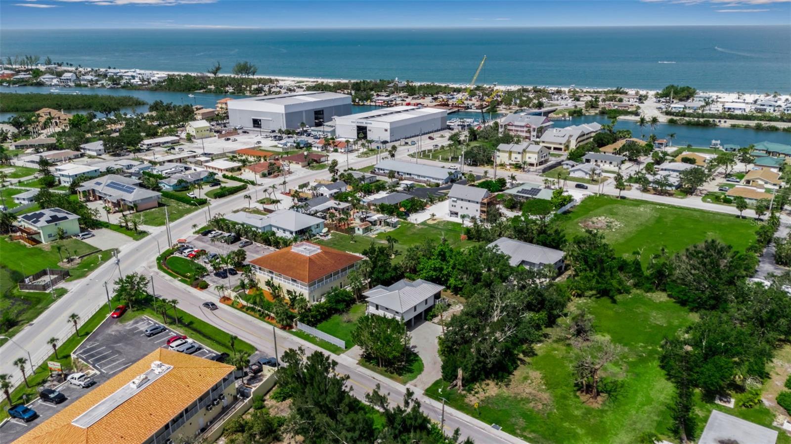 105 SHORE RD, NOKOMIS, FL, 34275