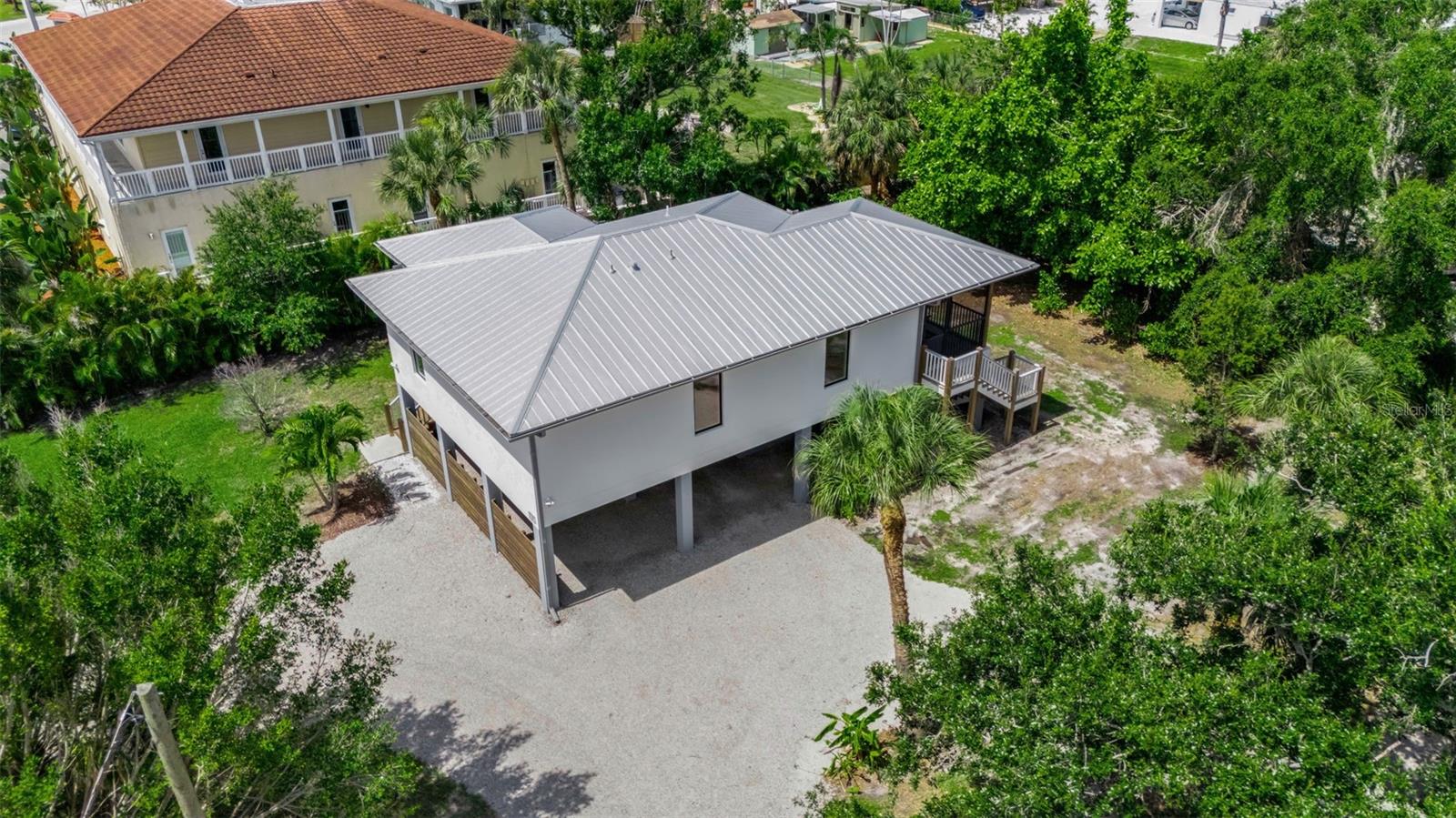 105 SHORE RD, NOKOMIS, FL, 34275