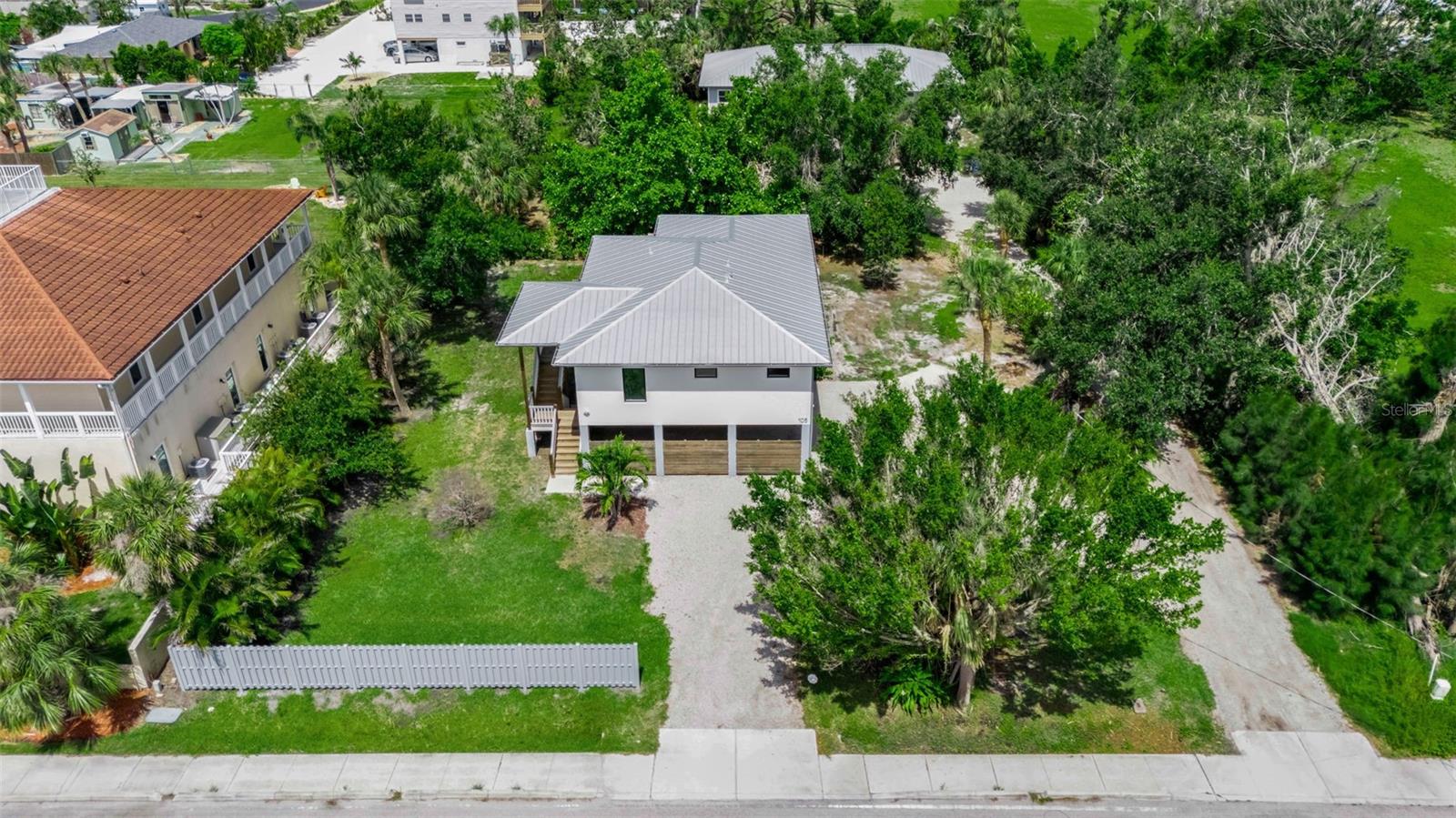 105 SHORE RD, NOKOMIS, FL, 34275