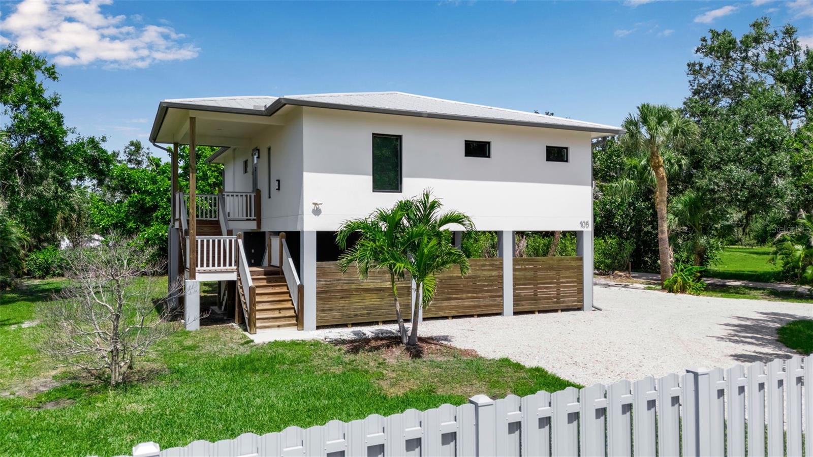 105 SHORE RD, NOKOMIS, FL, 34275