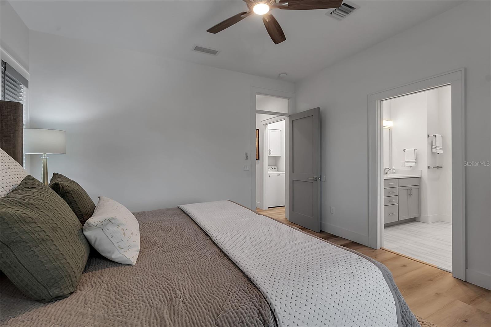 105 SHORE RD, NOKOMIS, FL, 34275