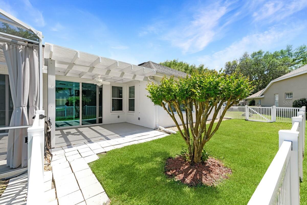 1901 PARK FOREST BLVD, MOUNT DORA, FL, 32757